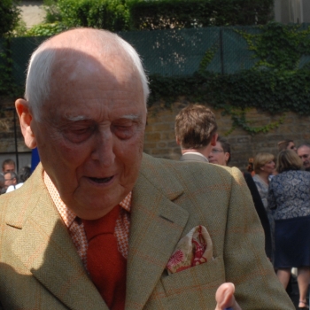 Daniel Cordier lors de l'inauguration du Mémorial Jean Moulin en 2010